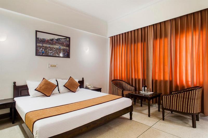 הרידוואר Hotel Alpana מראה חיצוני תמונה
